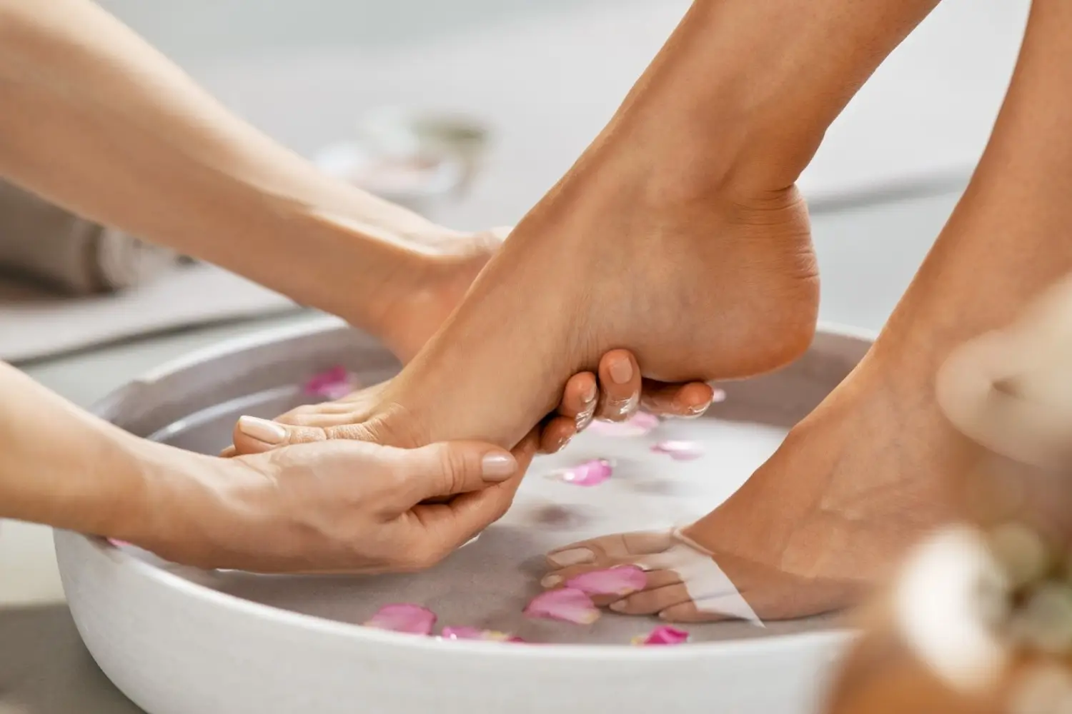 Best Spa Pedicure in Mississauga - Lavish Lux Nail Spa