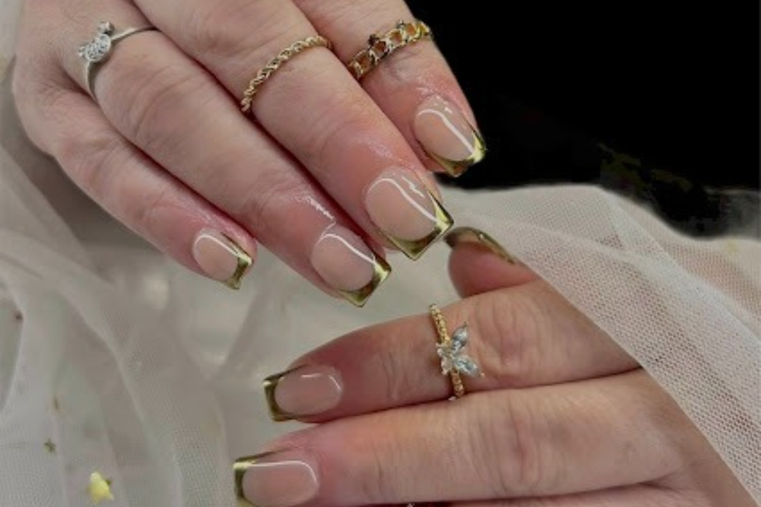 Lavish Lux Nails & Spa - Best Nail Salon in Mississauga